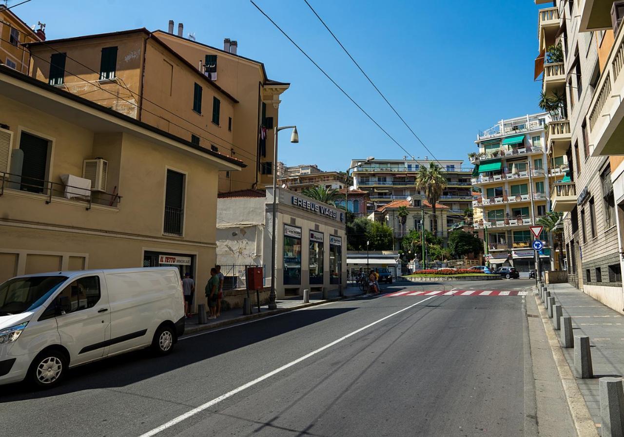 The Siva Apartments - Via Fiume, 29 Sanremo Luaran gambar